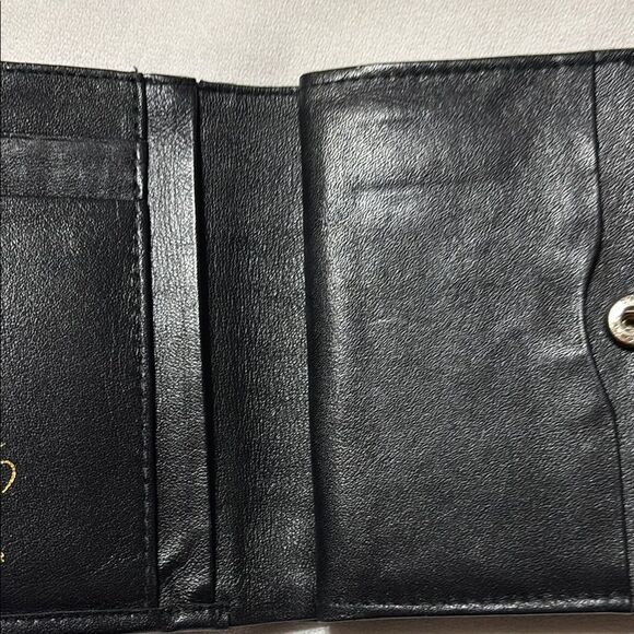 Lord & Taylor Genuine Leather Elegant Black Textured Wallet - Picture 5 of 6